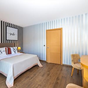 Familien-Zimmer mit zwei Einzelbetten im 2 Stock